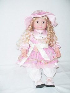 24”B/O LOVELY DOLL - HP1003579