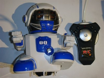 R/C BOBOT MUSIC & FLASHING LIGHT & SOUND - HP1006065