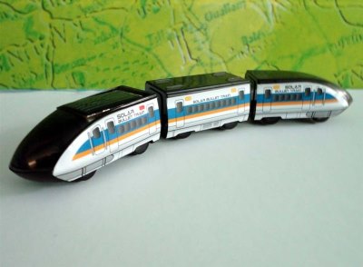 SOLAR ENERGY ASSEMBLE HIGH-SPEED TRAIN  - HP1006361