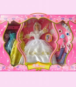 FASHION DOLL W/6 DRESSES 4ASST. - HP1009832