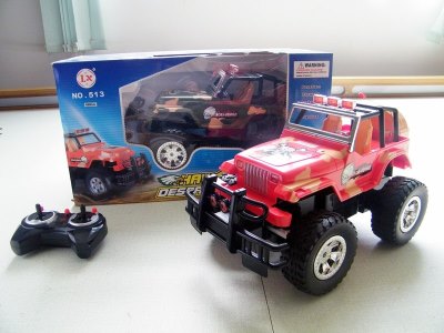 4 FUNCTION R/C CAR W/LIGHT & MUSIC RED/GREEN - HP1010698