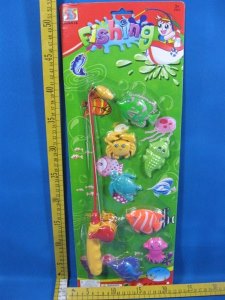 FISHING GAME W/7 FISHES - HP1011356