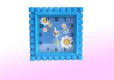 QUADRATE WALL CLOCK ORANGE/GREEN/PINK/BLUE/YELLOW - HP1017587