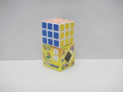 5.7CM MAGIC CUBE - HP1018344