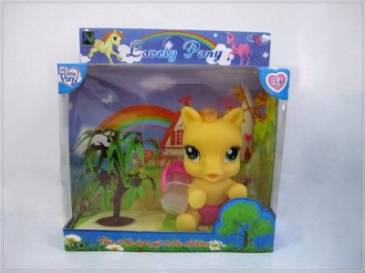 VINYL HORSE W/ACCESSORIES  - HP1044922