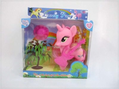 VINYL HORSE W/ACCESSORIES  - HP1044931