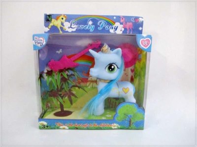 VINYL HORSE W/ACCESSORIES  - HP1044936
