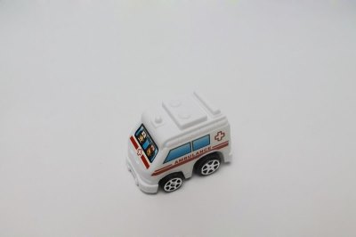 PULL BACK AMBULANCE 4ASST - HP1046707