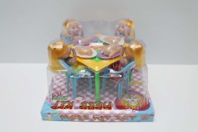 TABLE SET W/DOLL - HP1047007