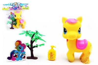 PONY W/ACCESSORIES - HP1053411