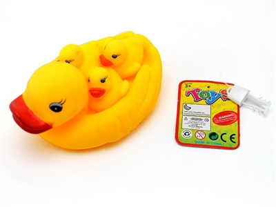VINYL DUCK W/WHISTLE 4PCS - HP1066197