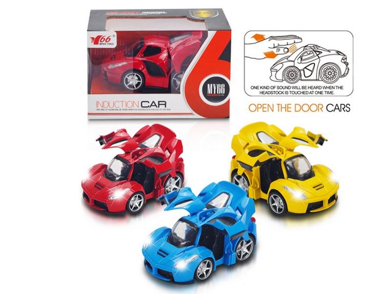 1:32 PULL BACK DIE CAST CAR W/LIGHT & MUSIC RED/YELLOW/BLUE - HP1090492