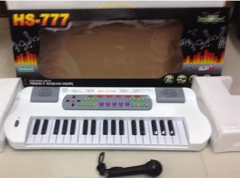 37KEY ELECTRONIC ORGAN - HP1095804