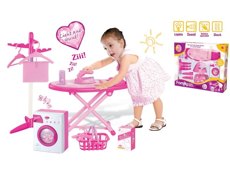 B/O FAMILY SET W/LIGHT & MUSIC - HP1102144