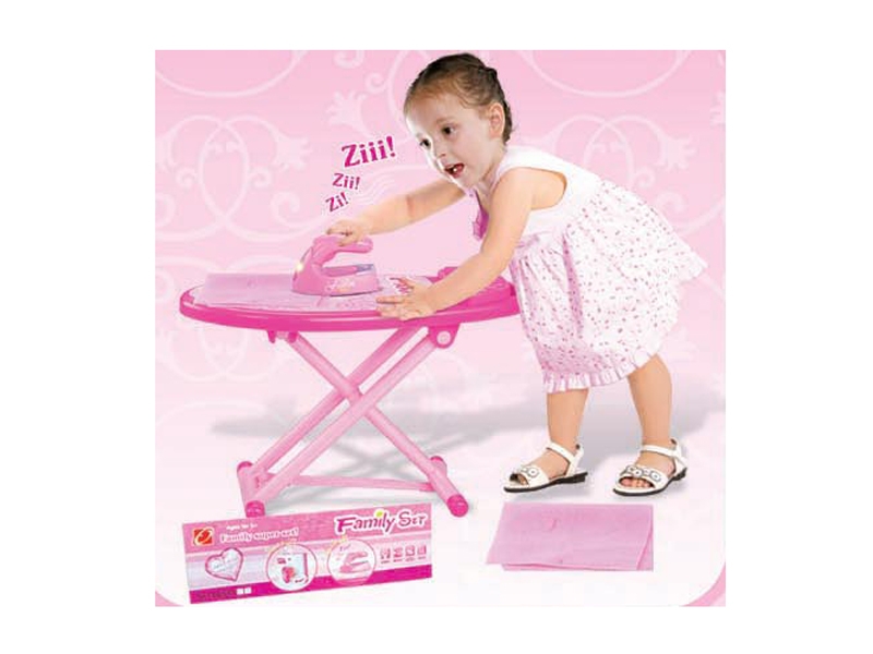 B/O FAMILY SET W/LIGHT & MUSIC - HP1102153