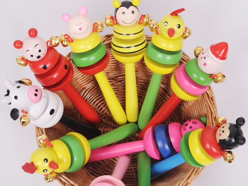 WOODEN BABY RATTLE - HP1146305