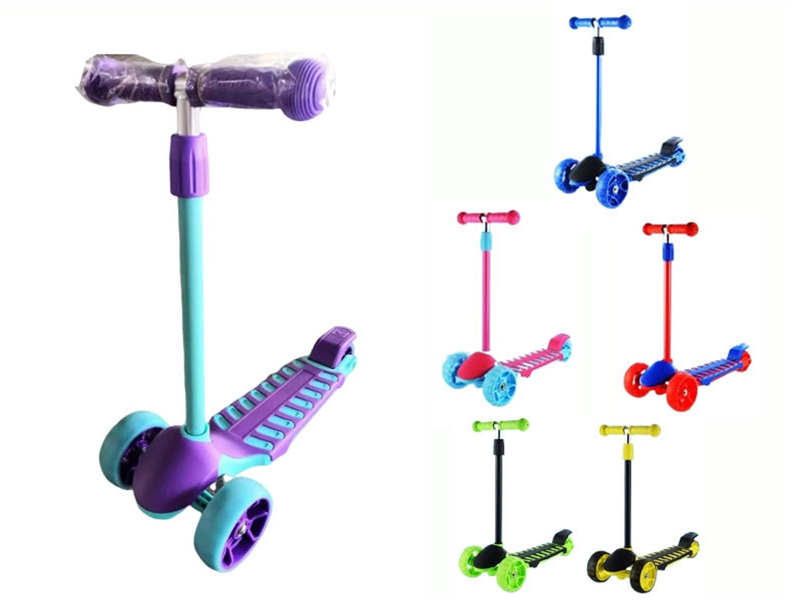 SCOOTER W/LIGHT,6ASST - HP1231768