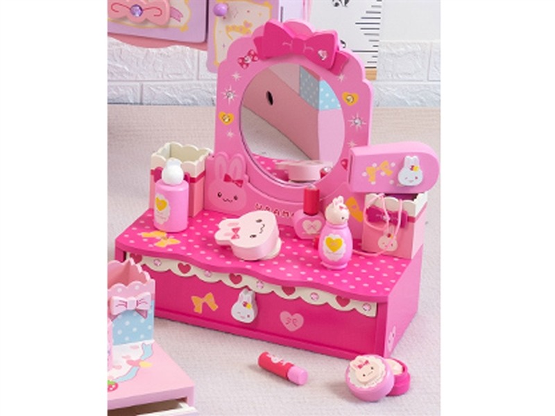 WOODEN DRESSER SET - HP1232876