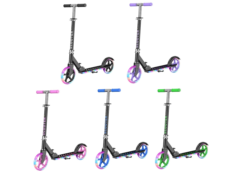 SCOOTER W/LIGHT,5COLOURS - HP1240511