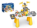 BUILDING BLOCK TABLE W/CATAPULT RAIL DIE-CAST CAR
