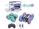 R/C STUNT CAR W/LIGHT（INCLUDED BATTERY）